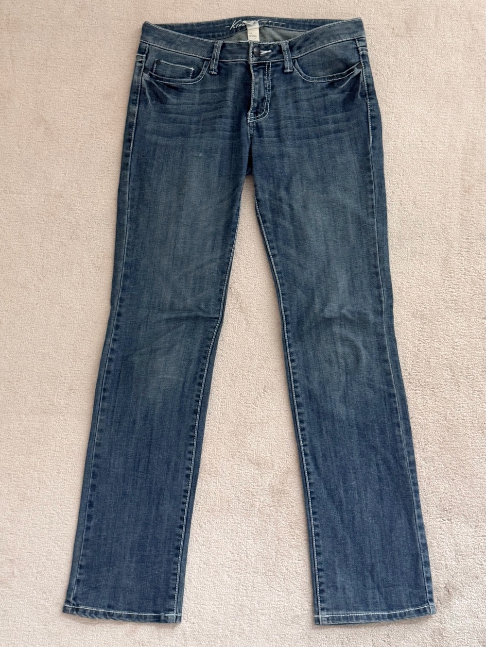 Vintage Y2K Kenneth Cole Women’s Dark Blue Low Rise Slim Straight Jeans 26